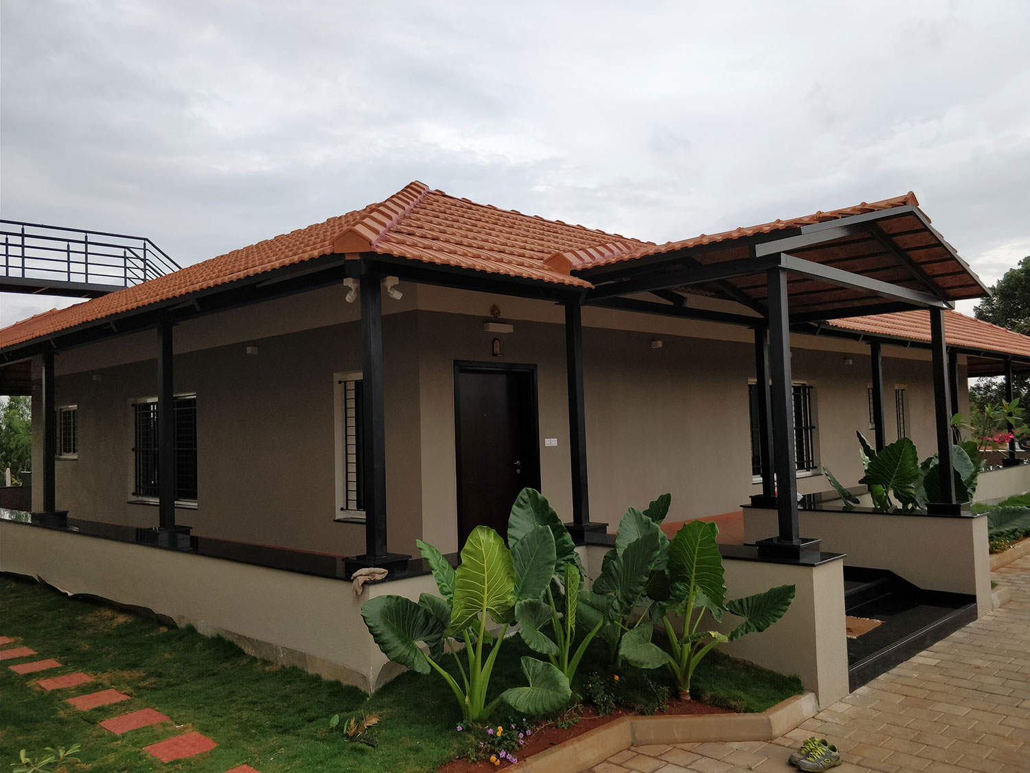 modern-farmhouse-architects-construction-company-in-bangalore